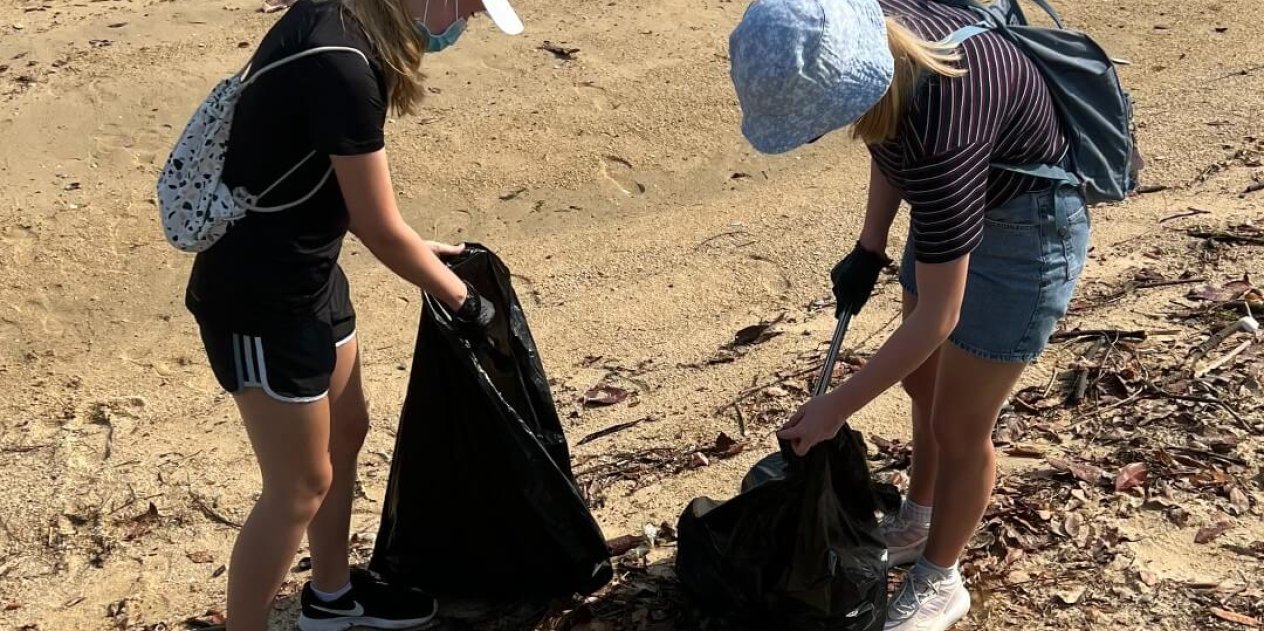 aHR0cHM6Ly93d3cuc2Fpcy5lZHUuc2cvZmlsZXMvYmVhY2gtY2xlYW51cDEuanBnP0U5RnVqS3lrU1oyajVIOWNaOS54ZmZFb3hNcnU4TzFa