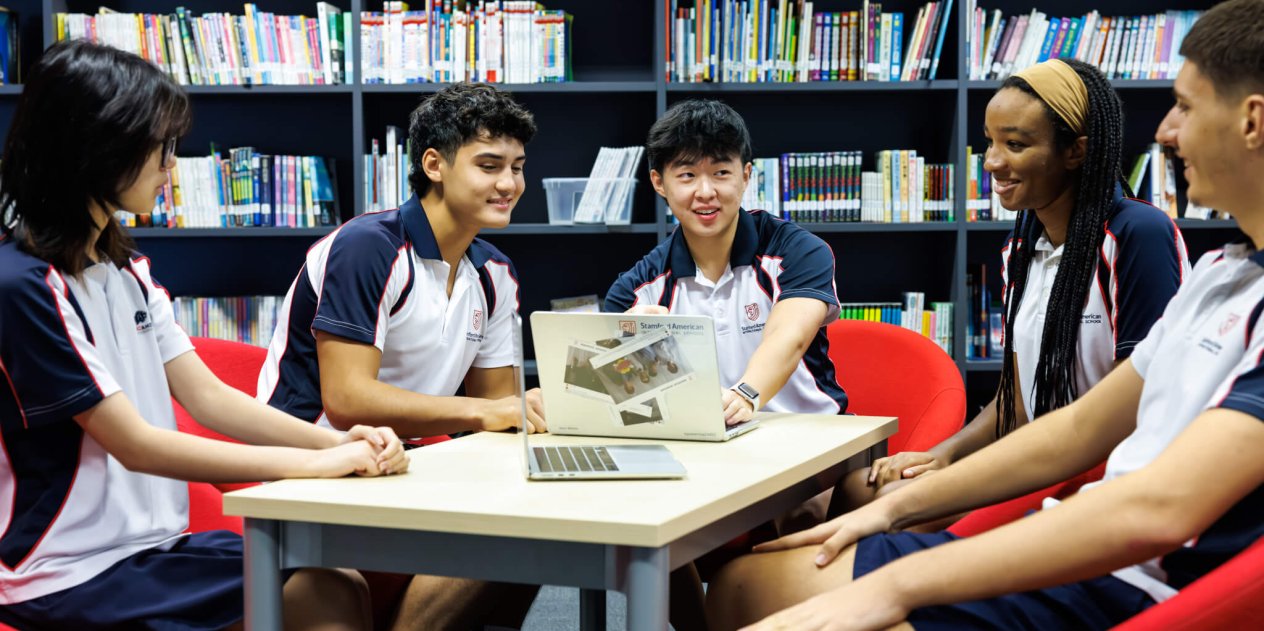 Stamford American International School Singapore (SAIS) students